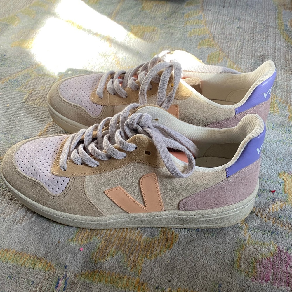 Veja V-10 multi colored suede sz 40